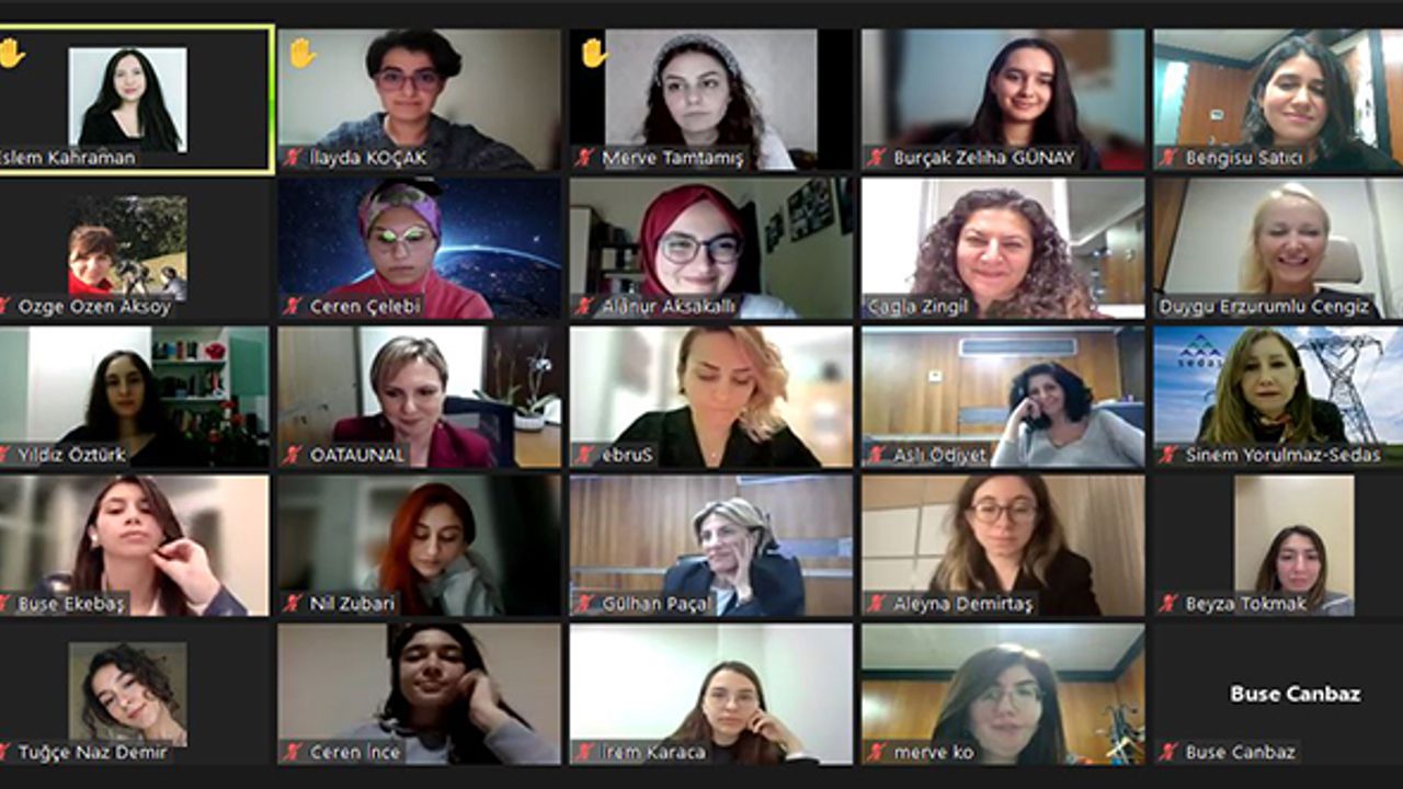 Akenerji, Kadın Enerjisi projesi için "Kampüste"