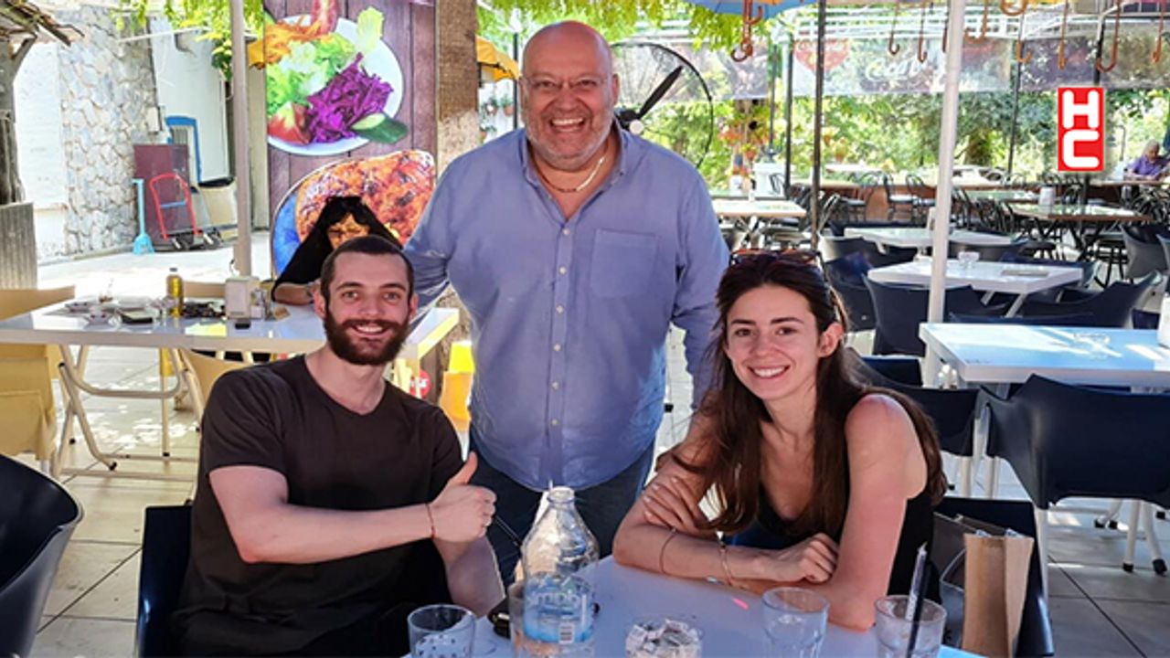 Efes Antik Kenti gezen Nicolas Sarkozy'nin oğlu Louis: Harika bir ülkede yaşıyorsunuz