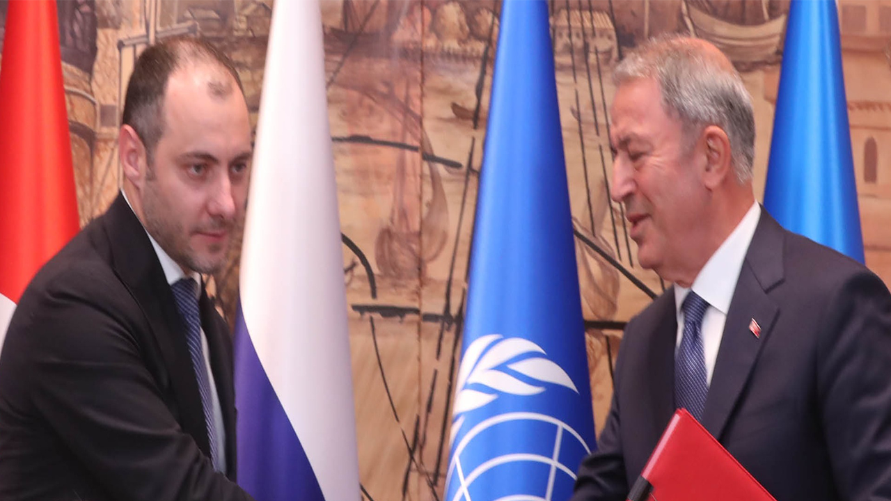 Bakan Hulusi Akar, Ukrayna Altyapı Bakanı Kubrakov ile görüştü