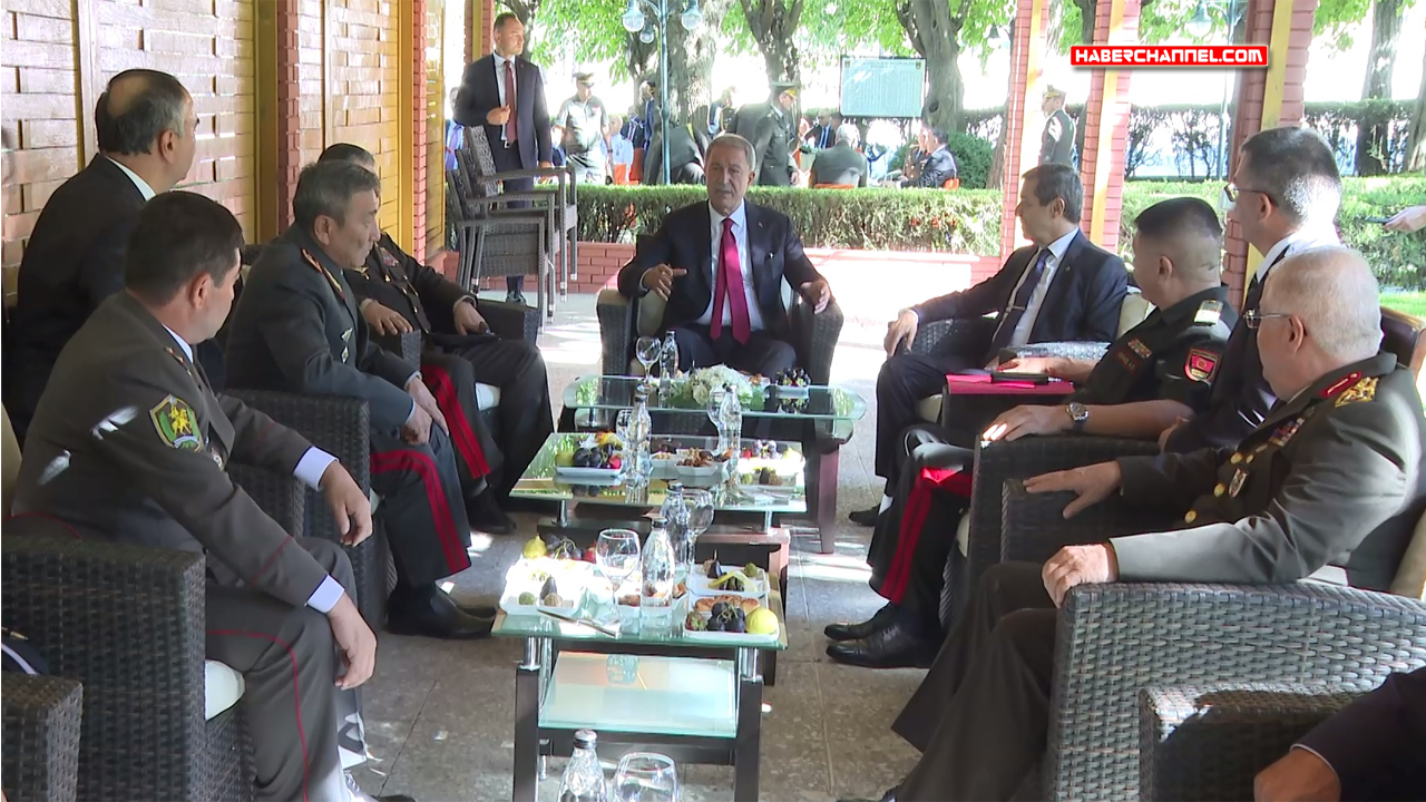 Savunma Bakanı Akar, ​dost ve kardeş ülkelerin savunma bakanları ve yardımcıları ile görüştü