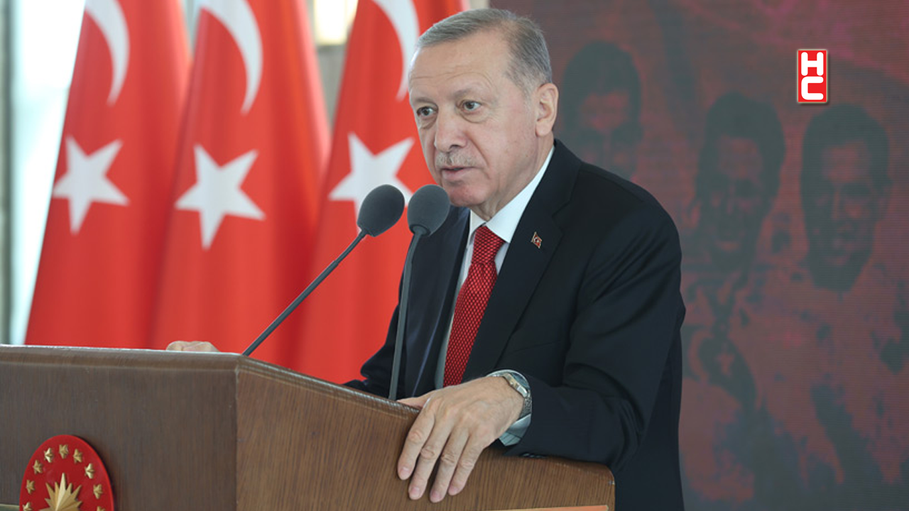 Erdoğan: "Evlatlarımız toz, toprak içinde debelenmesin, diye altyapı seferberliği gerçekleştirdik"