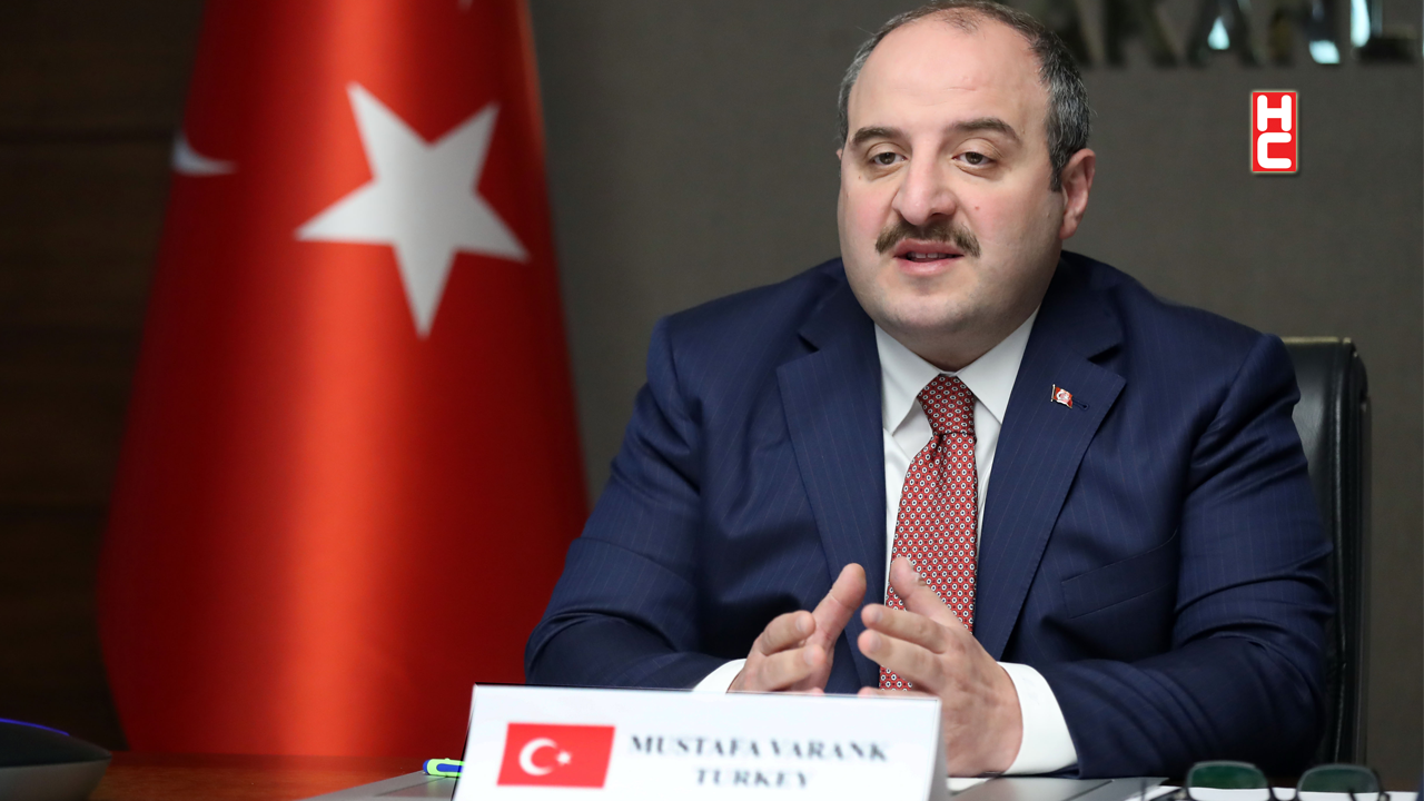 Bakan Varank: "Türk uzay yolcusu, 2023'ün ikinci yarısında gönderilecek"
