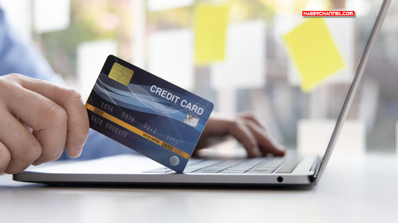 Kredi kartı sayısı 1 yılda yüzde 17 artarak 100 milyona yaklaştı...