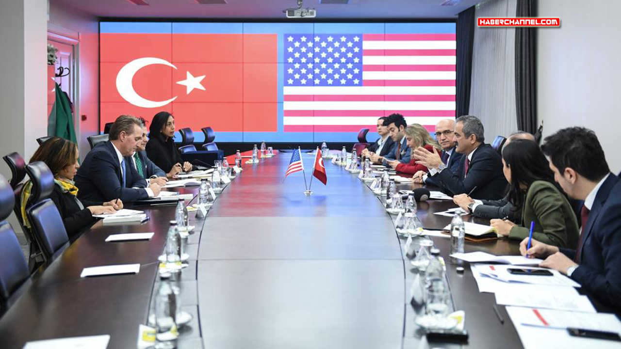 Eğitim Bakanı Özer, ABD Büyükelçisi Flake'i kabul etti