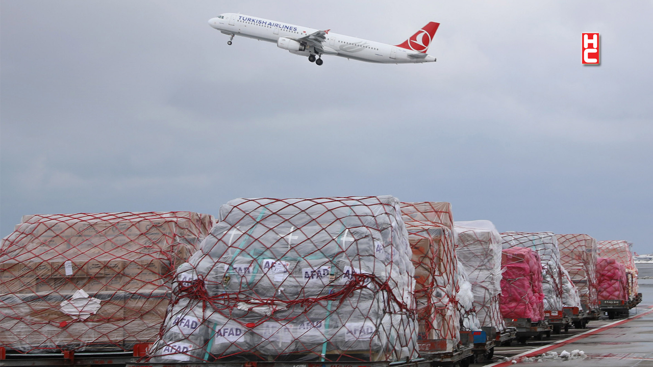 Turkish Cargo yardım malzemesi taşımaya devam ediyor...