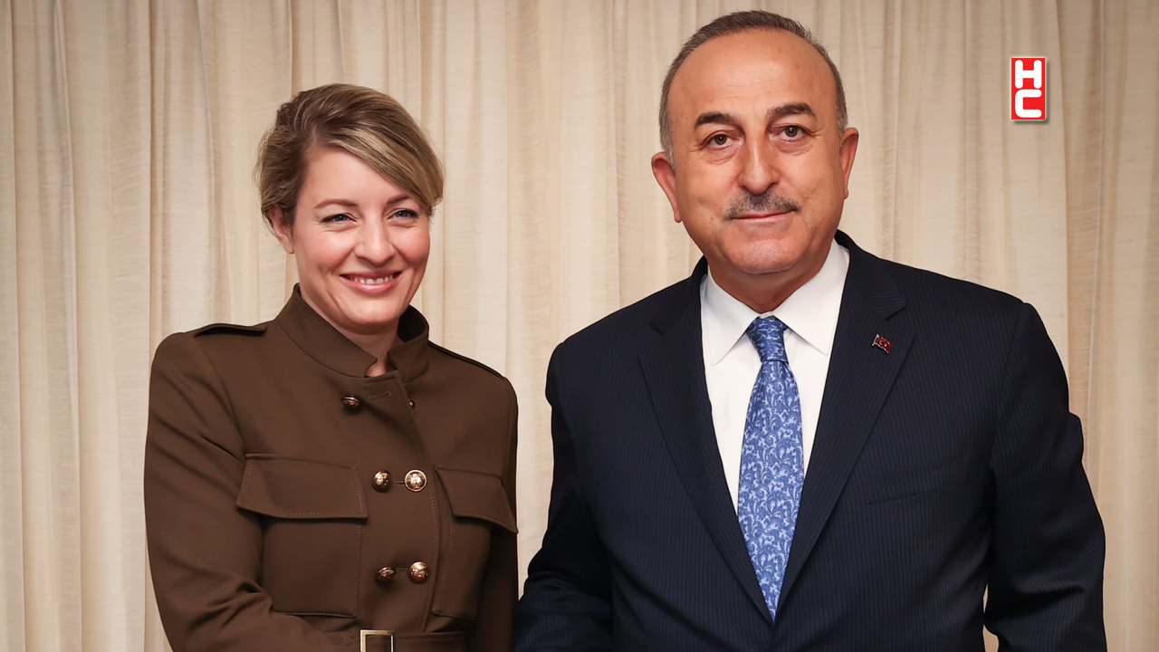 Dışişleri Bakanı Çavuşoğlu, Kanadalı mevkidaşı Melanie Joly ile görüştü