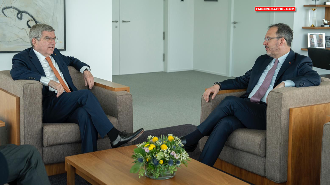 Gençlik ve Spor Bakanı Kasapoğlu IOC Başkanı Bach ile Lozan’da buluştu