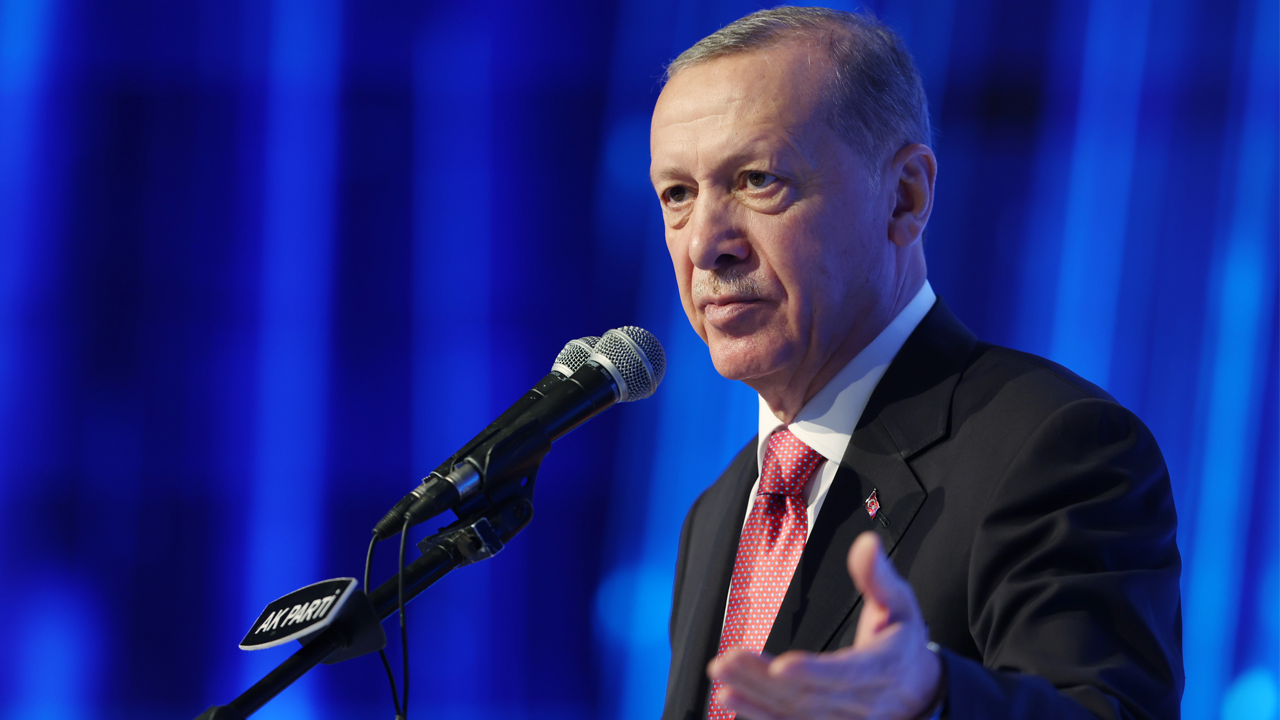 Cumhurbaşkanı Erdoğan: "Gücümüzü ülkemize kazandırdığımız eserlerden alıyoruz"