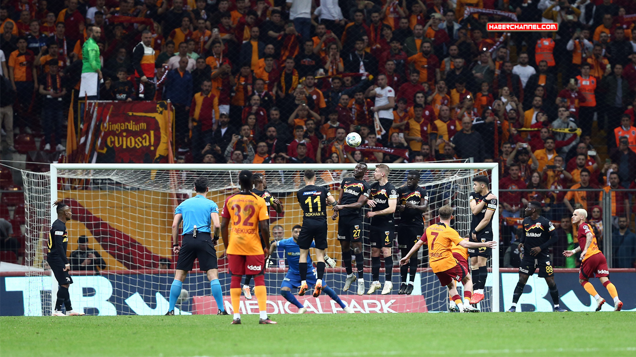 Galatasaray, sahasında Kayserispor'u 6-0 mağlup etti