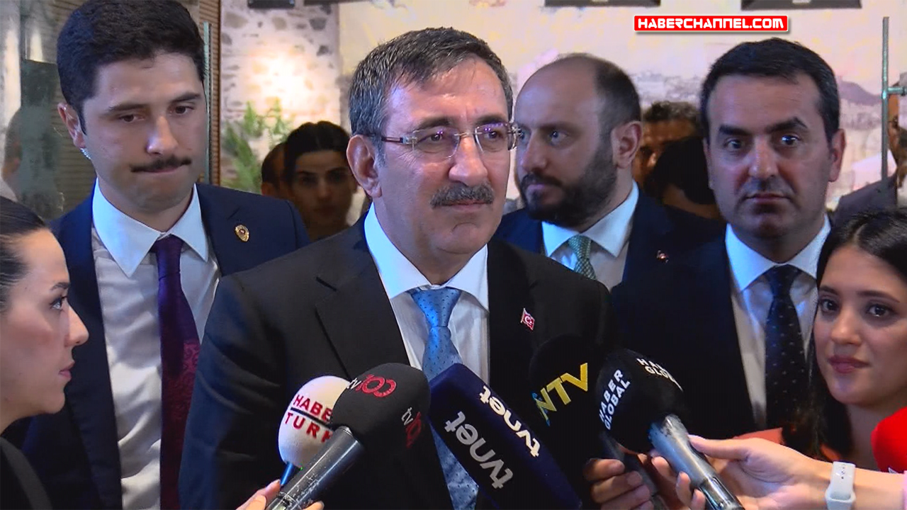 Cumhurbaşkanı Yardımcısı Cevdet Yılmaz'dan iş dünyasıyla yaptığı toplantı sonrası açıklama