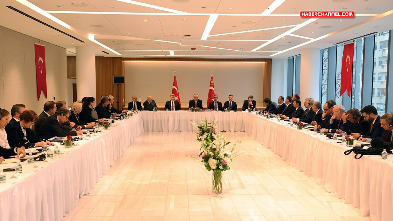 Cumhurbaşkanı Erdoğan, ABD'de faaliyet gösteren düşünce kuruluşu temsilcileriyle bir araya geldi...