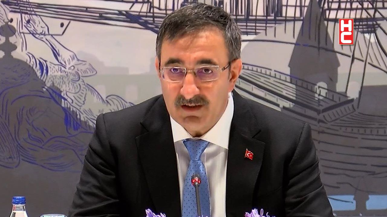 Cevdet Yılmaz: "Enflasyonla kararlı mücadelemiz devam edecek"