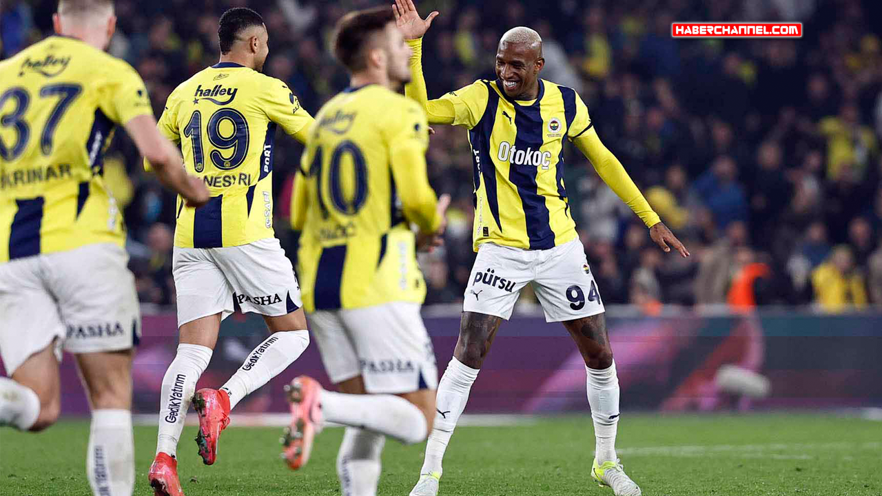 Fenerbahçe, UEFA listesine Talisca, Kostic ve Skrınıar'ı ekledi...