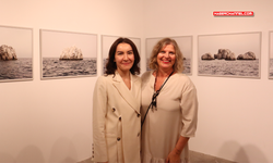 Christina Dimitriadis'in "Island Hoping" başlıklı fotoğraf sergisi Akaretler'de!