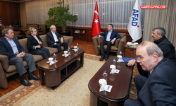 Kılıçdaroğlu, AFAD'ı ziyaret etti...