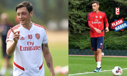 Mesut Özil futbolu bıraktığını açıkladı...