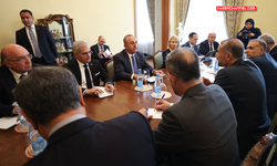 Bakan Çavuşoğlu, Moskova'da İranlı mevkidaşı Abdullahian ile görüştü