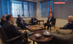 Milli Savunma Bakanı Yaşar Güler, NATO toplantıları sonrasında gazetecilerle bir araya geldi
