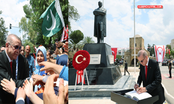 Cumhurbaşkanı Erdoğan, Lefkoşa Atatürk Anıtı’nı ziyaret etti...