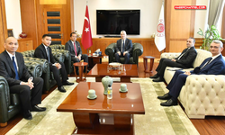 Ticaret Bakanı Bolat, Endonezya Büyükelçisi Iqbal ile görüştü