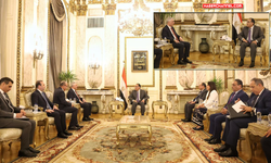 Ticaret Bakanı Bolat, Mısır Başbakanı Madbouli ile görüştü