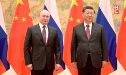 Putin, Cinping'i arayarak Ejderha Yılı'nı kutladı