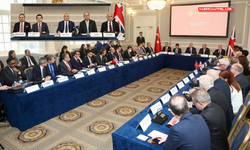 Ticaret Bakanı Ömer Bolat, Türk-Birleşik Krallık iş insanları ile görüştü
