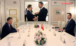Bakan Alparslan Bayraktar, Gazprom Başkanı Aleksey Miller ile bir araya geldi