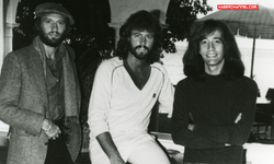 Bee Gees’in iki baterist, Dennis Bryon ve Colin Petersen 4 gün arayla hayatını kaybetti