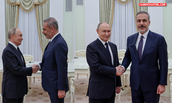 Bakan Hakan Fidan, Rusya Devlet Başkanı Putin ile bir araya geldi