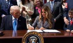 Trump, ‘İnternetten Kaldır Yasası'nı Beyaz Saray’da imzaladı.