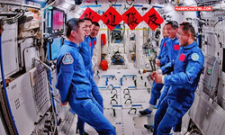 Çin: 'Shenzhou-20 astronotlarının Dünya'ya dönüş görevi sorunsuz ilerliyor'