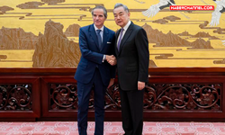 Çin Dışişleri Bakanı Wang Yi, IAEA Başkanı Rafael Grossi ile görüştü