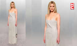 Calvin Klein: Sarah Pidgeon, 2026 Vanity Fair Oscar Partisi’nde göz kamaştırdı