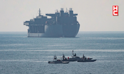 İran, Hürmüz Boğazı'nda bir petrol tankerini vurdu...