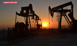 Fitch: "Hürmüz Boğazı 6 ay kapalı kalırsa petrol fiyatları ortalama 120 doları görebilir"