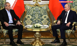 Putin ile Mesud Pezeşkiyan telefonda görüştü