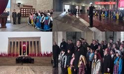 Bakan Yusuf Tekin, öğrencilerle Anıtkabir'i ziyaret etti