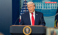Trump: "AB menşeli otomobil ve kamyonlara uygulanan tarife yüzde 25'e çıkarılacak"