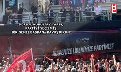 Özgür Özel, CHP Ankara İl Başkanlığı önünde gerçekleştirilen bayramlaşma programında konuştu