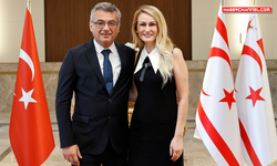 KKTC Cumhurbaşkanı Tufan Erhürman vatandaşlarla bayramlaştı
