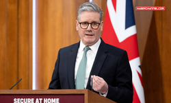 İngiltere Başbakanı Keir Starmer, kabinesine istifa etmeyeceğini söyledi