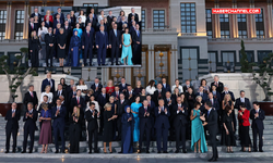 NATO Zirvesi'ne katılan liderler, aile fotoğrafı çekildi