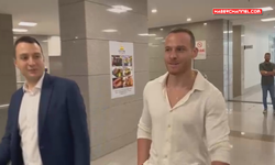 Ahbap Derneği soruşturmasında oyuncu Kerem Bürsin ifade vermek için adliyeye geldi