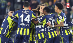UEFA Şampiyonlar Ligi play-off turu rövanşında Lyon’u 2-1 mağlup eden Fenerbahçe, 18 yıl sonra Şampiyonlar Ligi’ne katılmaya hak kazandı.