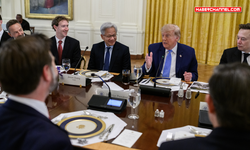 Trump'tan 'yapay zeka' kararnamesi: 'Bütün kurumlarda 'süper zeka' terimi kullanılacak'