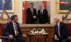 Cumhurbaşkanı Yardımcısı Cevdet Yılmaz, Macaristan Cumhurbaşkanı Andras Baka ile görüştü