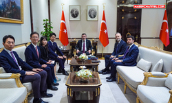 Cumhurbaşkanı Yardımcısı Yılmaz, Japonya Devlet Bakanı Yasutaka Nakasone ile görüştü