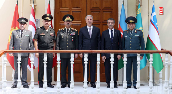 Savunma Bakanı Akar, Türk devletleri bakanlarıyla bir araya geldi