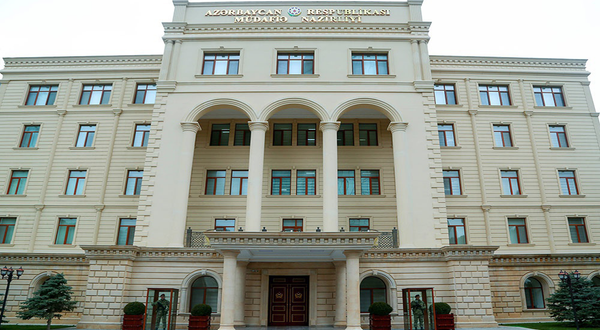 Azerbaycan Savunma Bakanlığı: "Kelbecer mevzileri ateş altında"